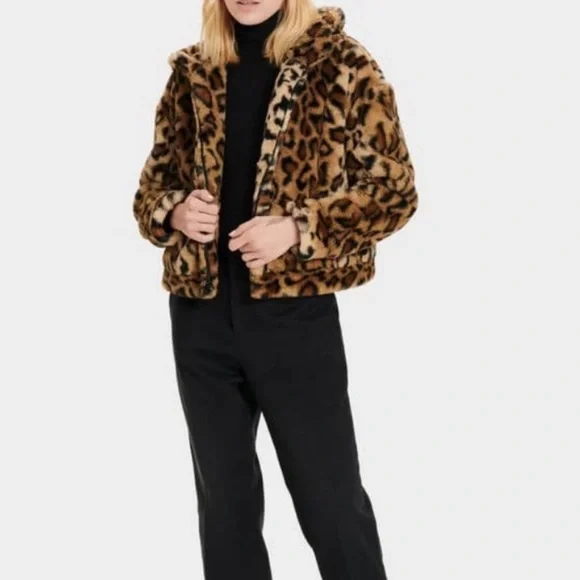 UGG Leopard Faux Fur Mandy Hoodie - Picture 9 of 16